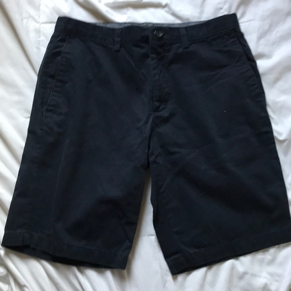 Banana Republic shorts. Size 32. Navy blue